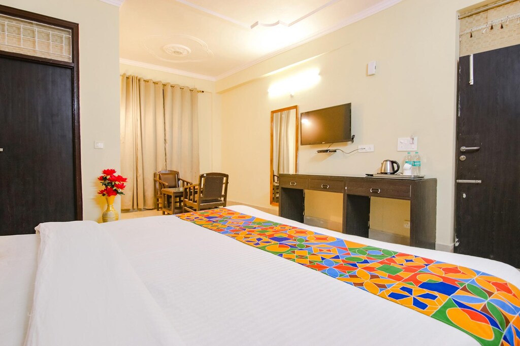 Super Deluxe Room